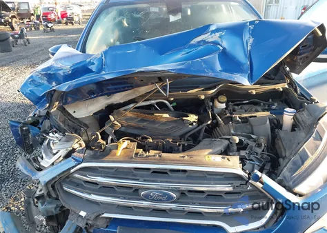 2018 Ford Ecosport Titanium z USA, uszkodzony, nr VIN MAJ6P1WL4JC200933